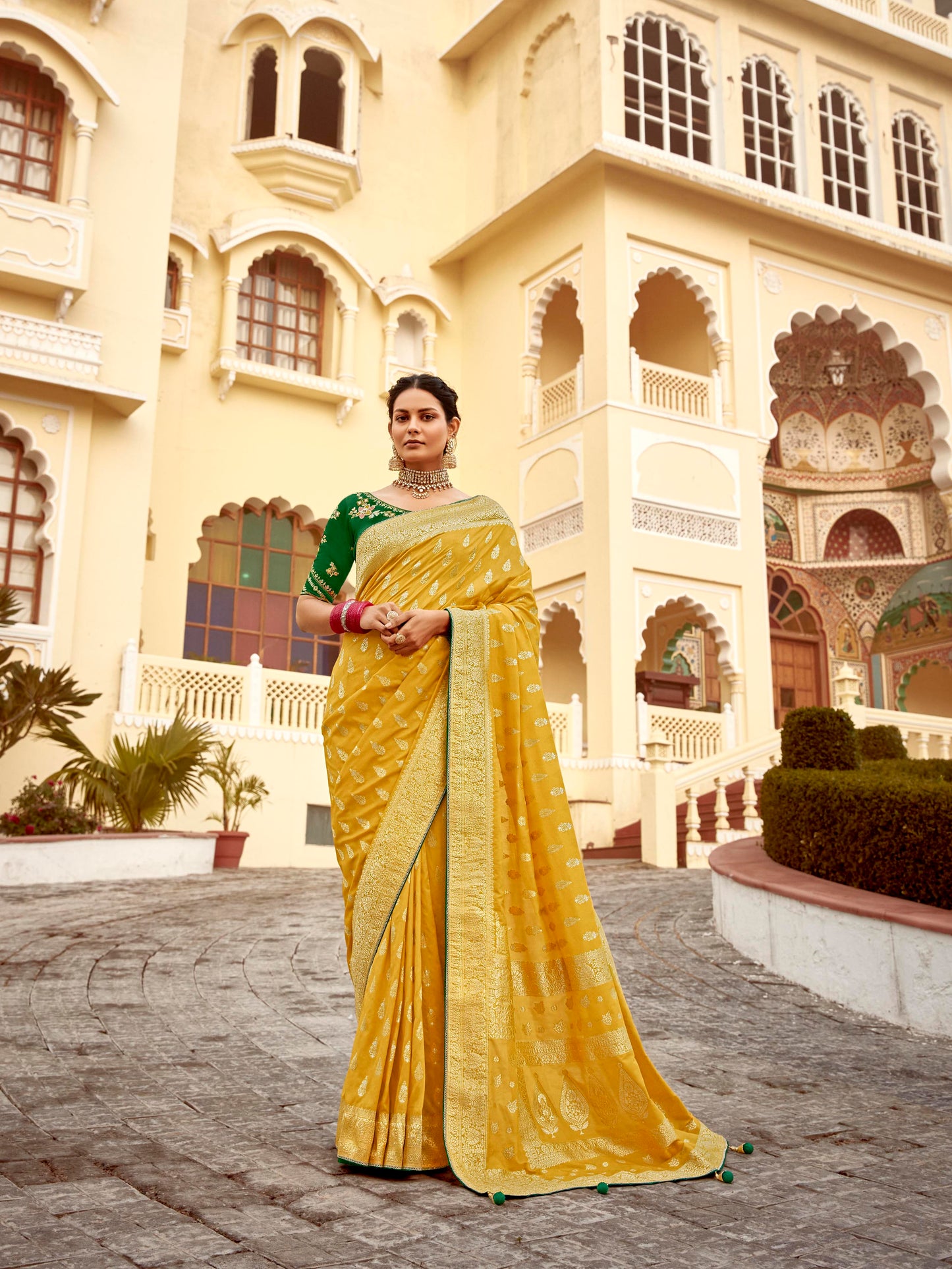 Dhiyona KM Women Timeless Elegance In Yellow Banarasi Saree