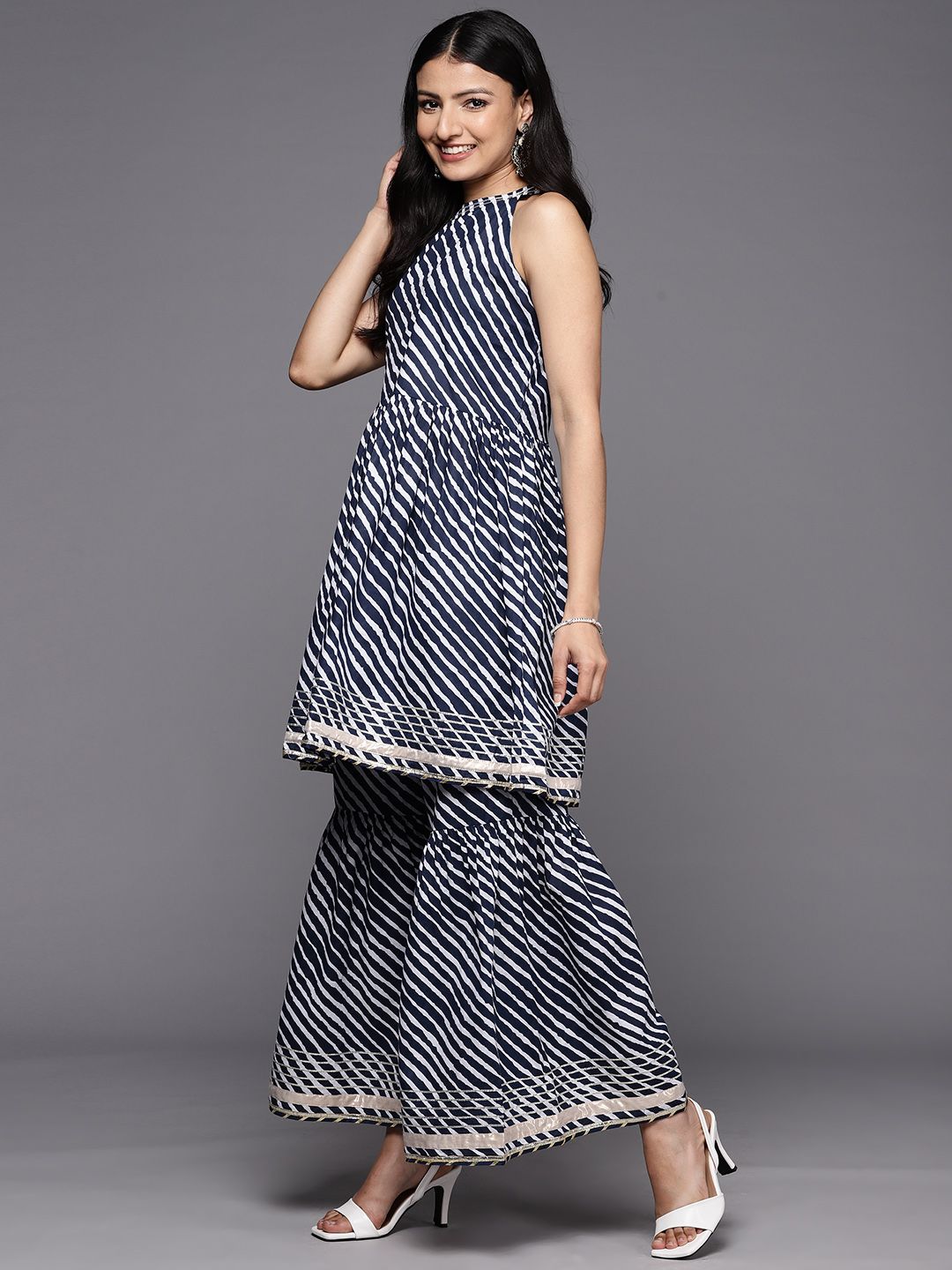 Dhiyona VA Women'sLeheriya Dyed Gotta Patti Kurti With Sharara