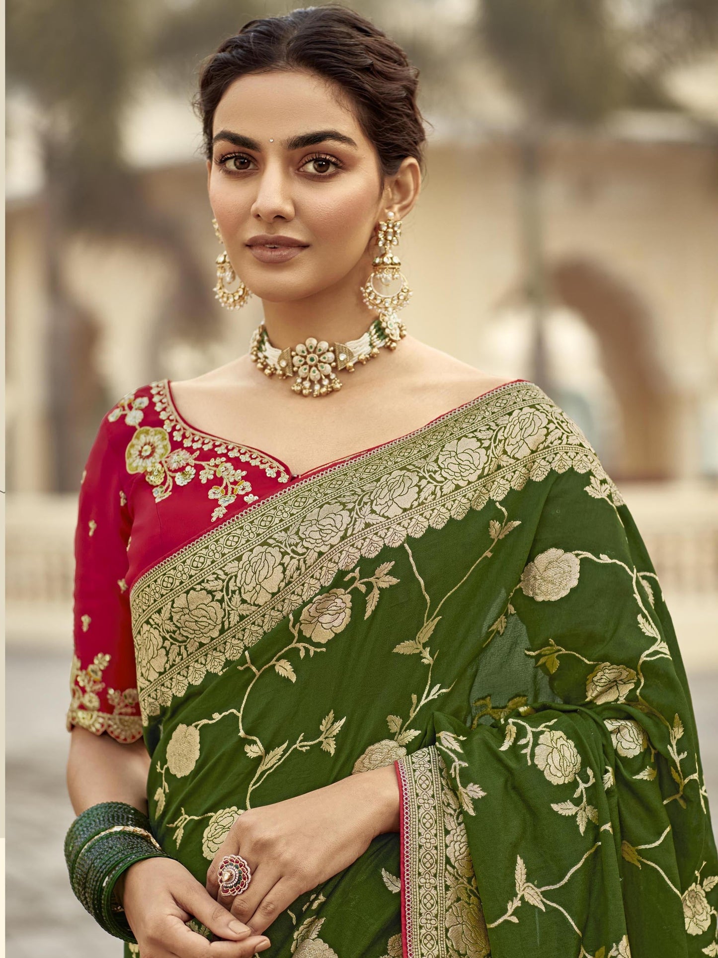 Dhiyona KM Women Regal Green Silk Saree “ A Timeless Classic