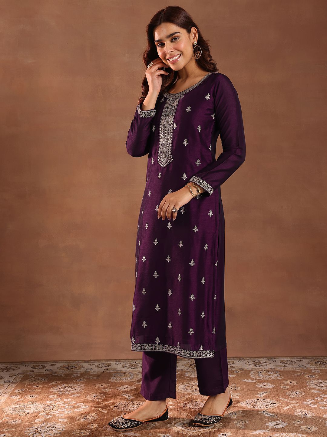 Dhiyona LB Women's Ethnic Motifs Embroidered Sequinned Straight Kurta with Trousers & Dupatta