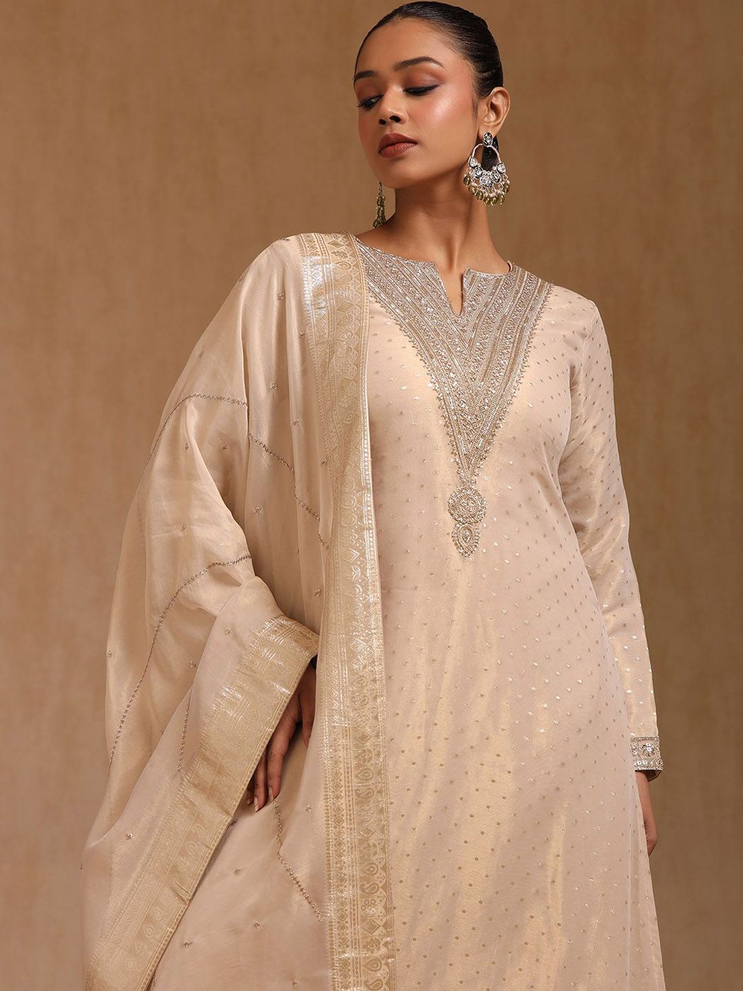 Dhiyona SO Women's Women Floral Woven Design Regular Kurta with Trousers & With Dupatta