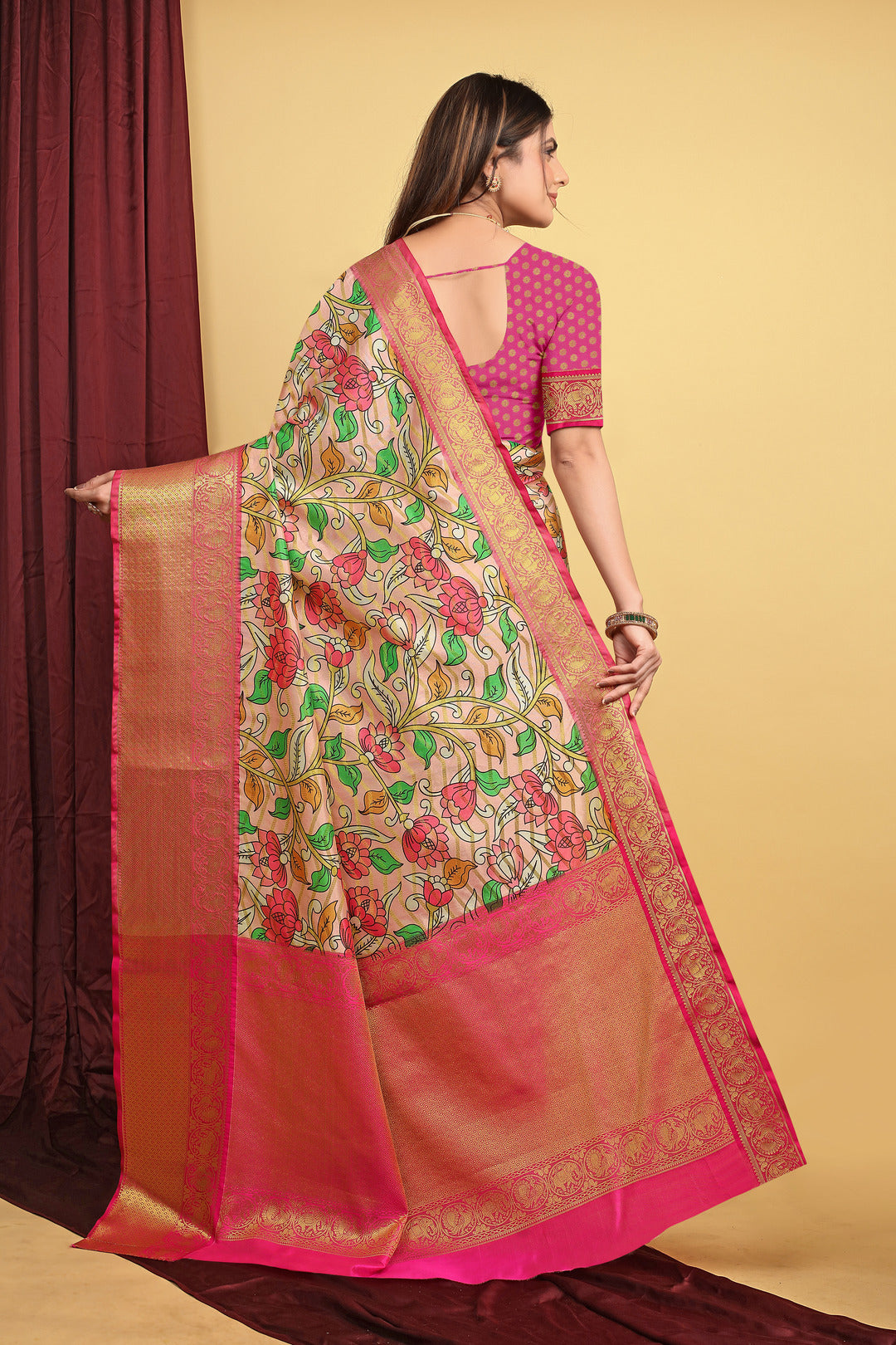 Dhiyona GR Women's Peach Kalamkari Silk Saree