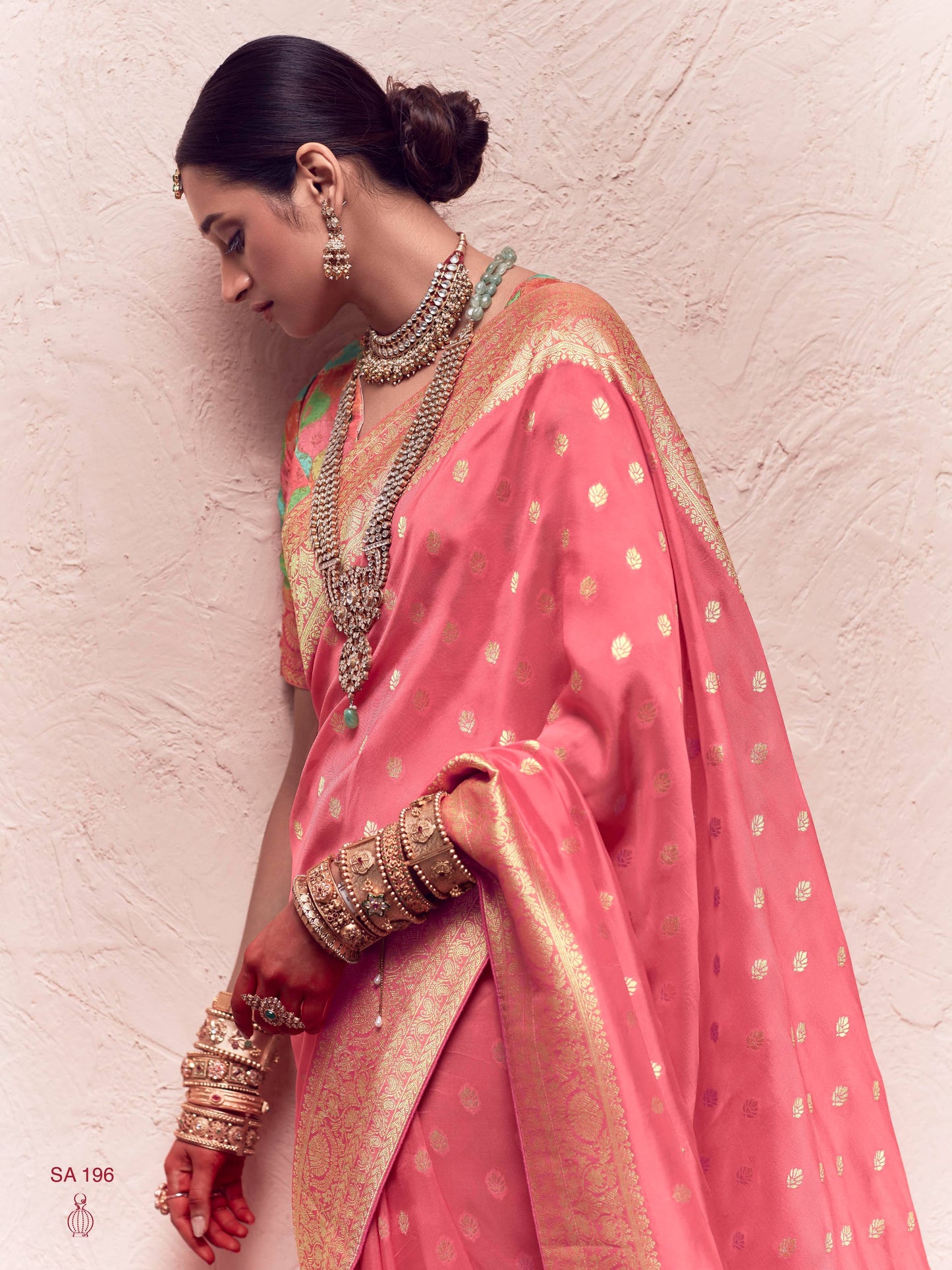 Dhiyona KM Women Magenta Pink Pure Crepe Silk Saree
