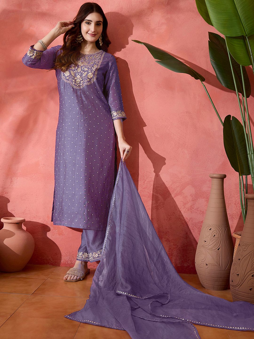 Dhiyona SN Women's Floral Embroidered Straight Kurta With Trousers & Dupatta