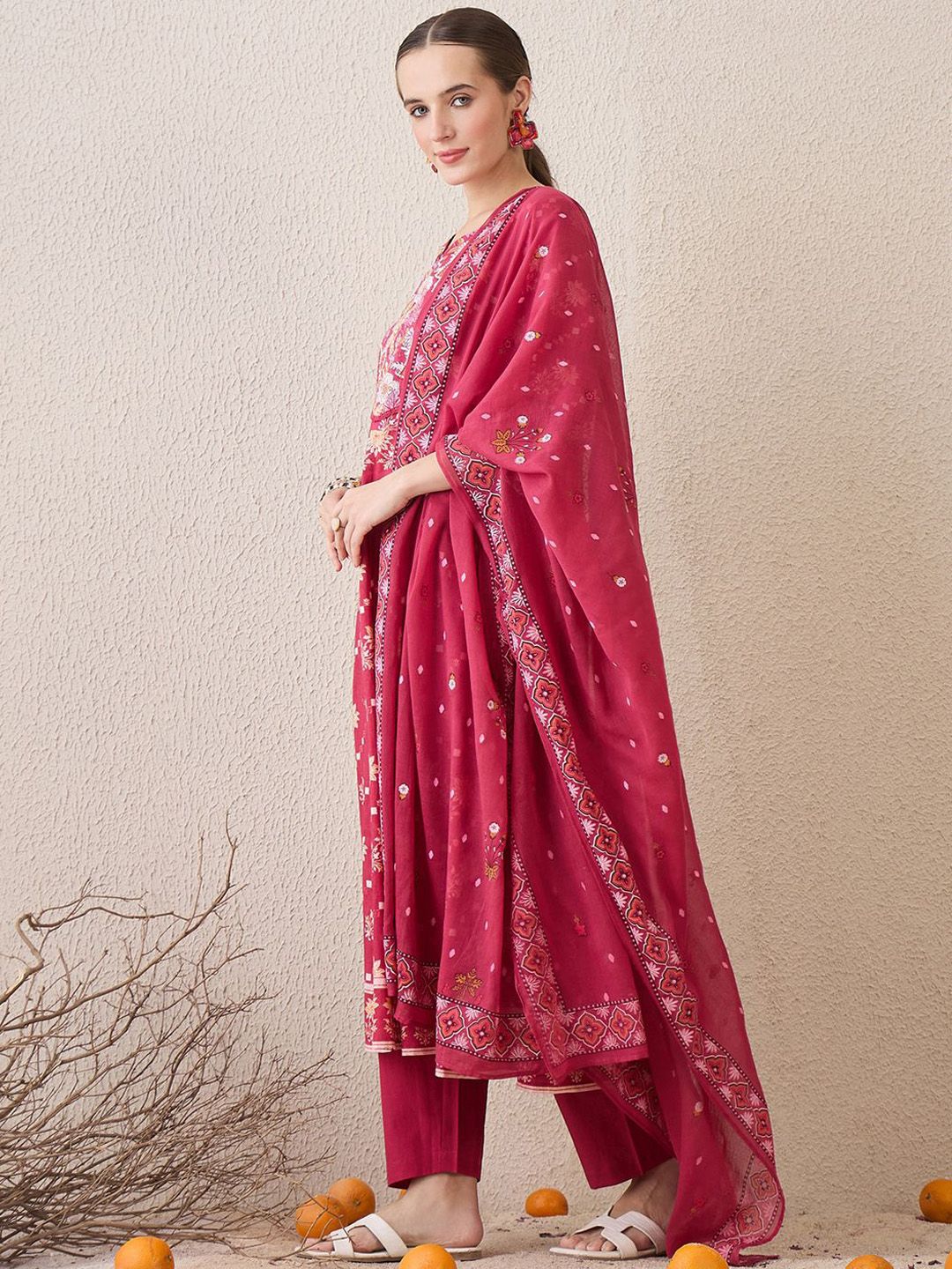 Dhiyona IE Floral Printed Notch Neck Beads & Stones Pure Cotton Kurta Trousers & Dupatta