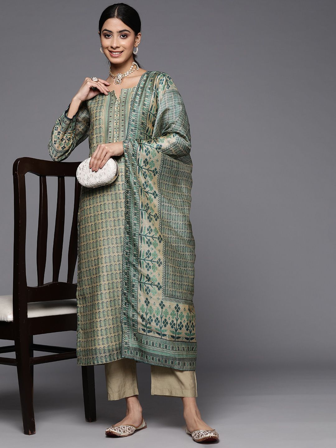 Dhiyona VA Women'sEthnic Motifs Printed Chanderi Silk Kurta With Trousers & With Dupatta