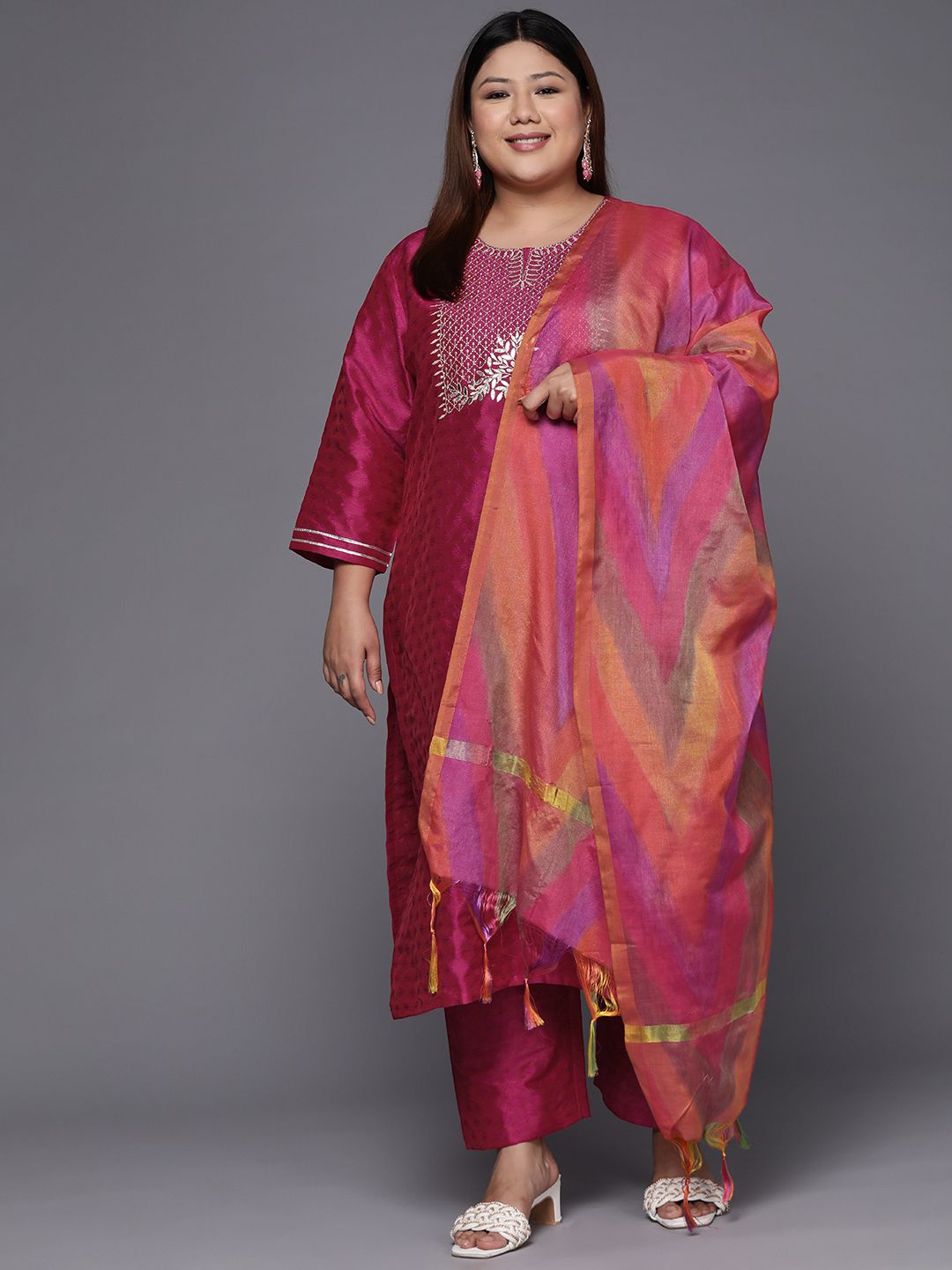 Dhiyona VA Women's Magenta Floral Embroidered Kurta with Trousers & Dupatta