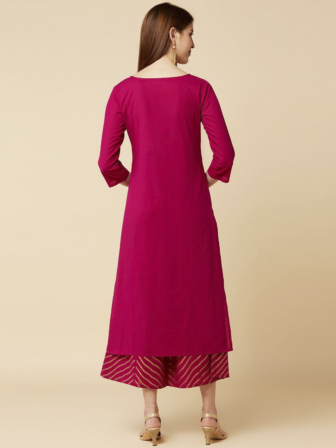 Dhiyona VA Women's Magenta Ethnic Motifs Printed Panelled Kurta with Palazzos
