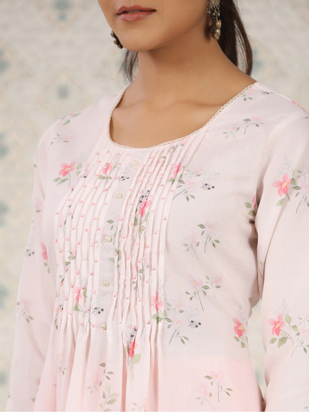 Dhiyona OD Floral Printed Pleated Kurta & Trousers With Dupatta