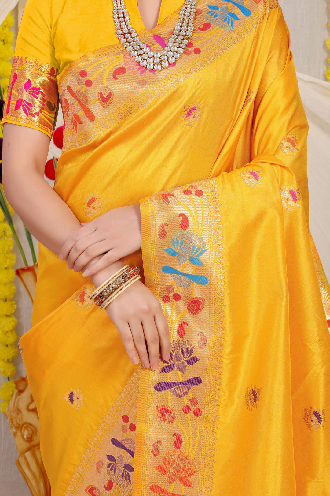 Dhiyona GR Women's Lotus Yellow Zari Paithani Silk Saree