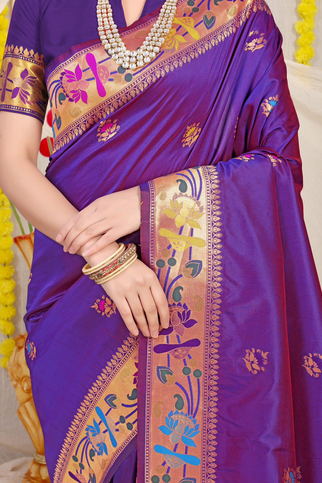Dhiyona GR Women's Lotus Purple Zari Paithani Silk Saree