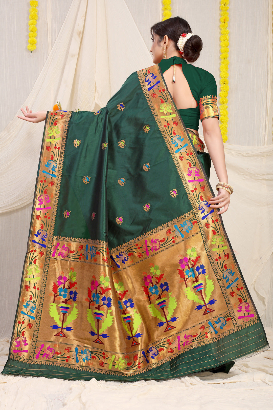 Dhiyona GR Women's Lotus Dark Green Zari Paithani Silk Saree