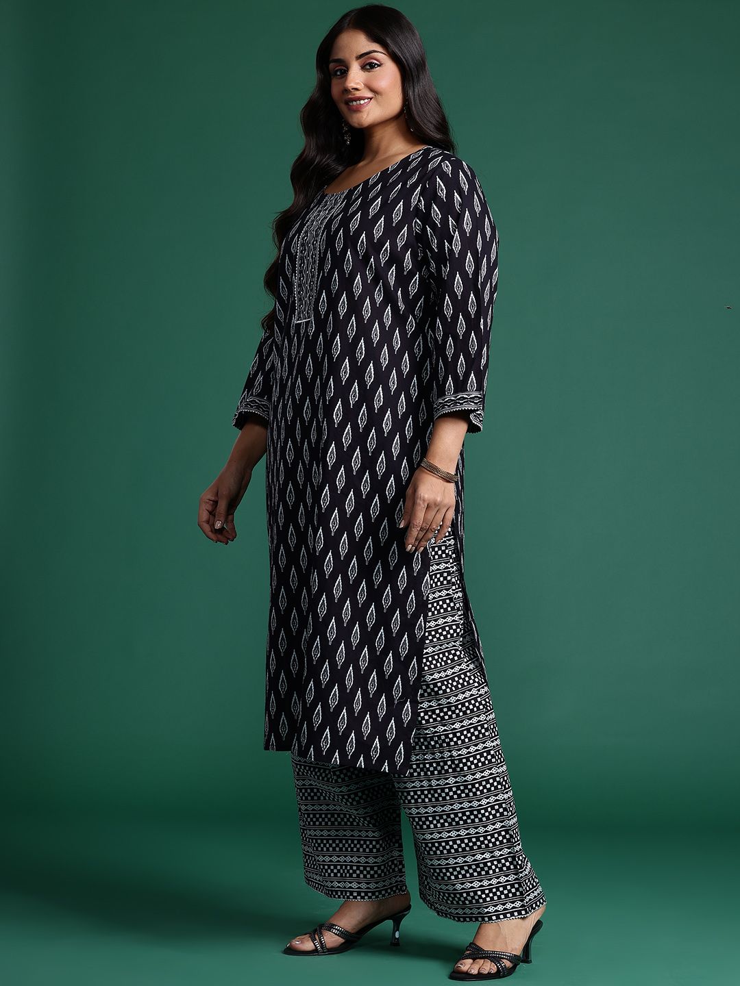 Dhiyona IE Geometric Printed Pure Cotton Kurta with Trousers & Dupatta