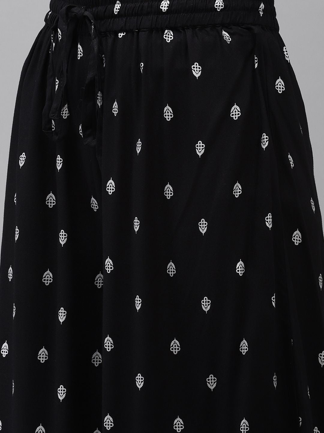 Dhiyona IS Women's Women Black Floral Embroidered Regular Kurta with Palazzos & With Dupatta