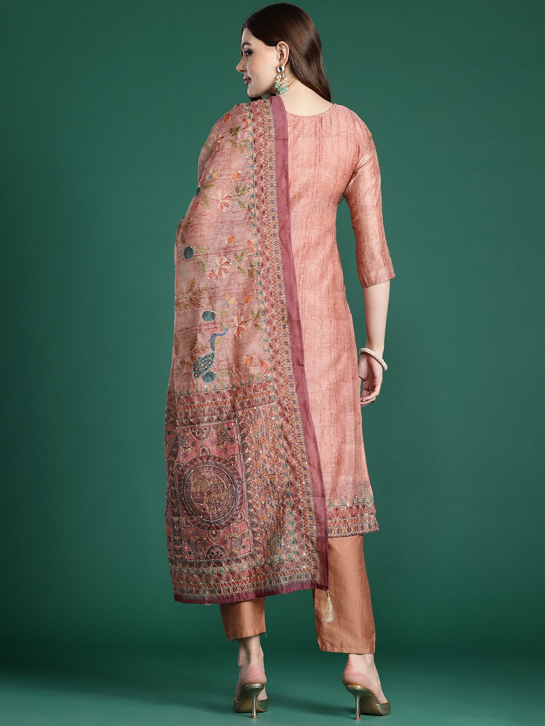 Dhiyona IE Ethnic Motifs Printed Thread Work Chanderi Silk Kurta With Trousers & Dupatta