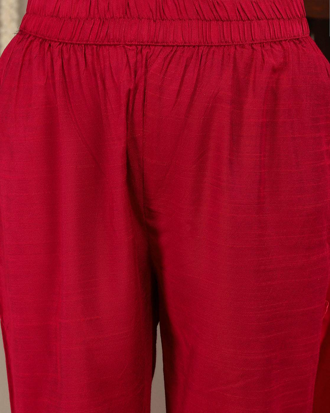 Dhiyona VR Women's Magenta Embroidered Kurta Paired With Straight Trouser And Digital Floral Printed Dupatta