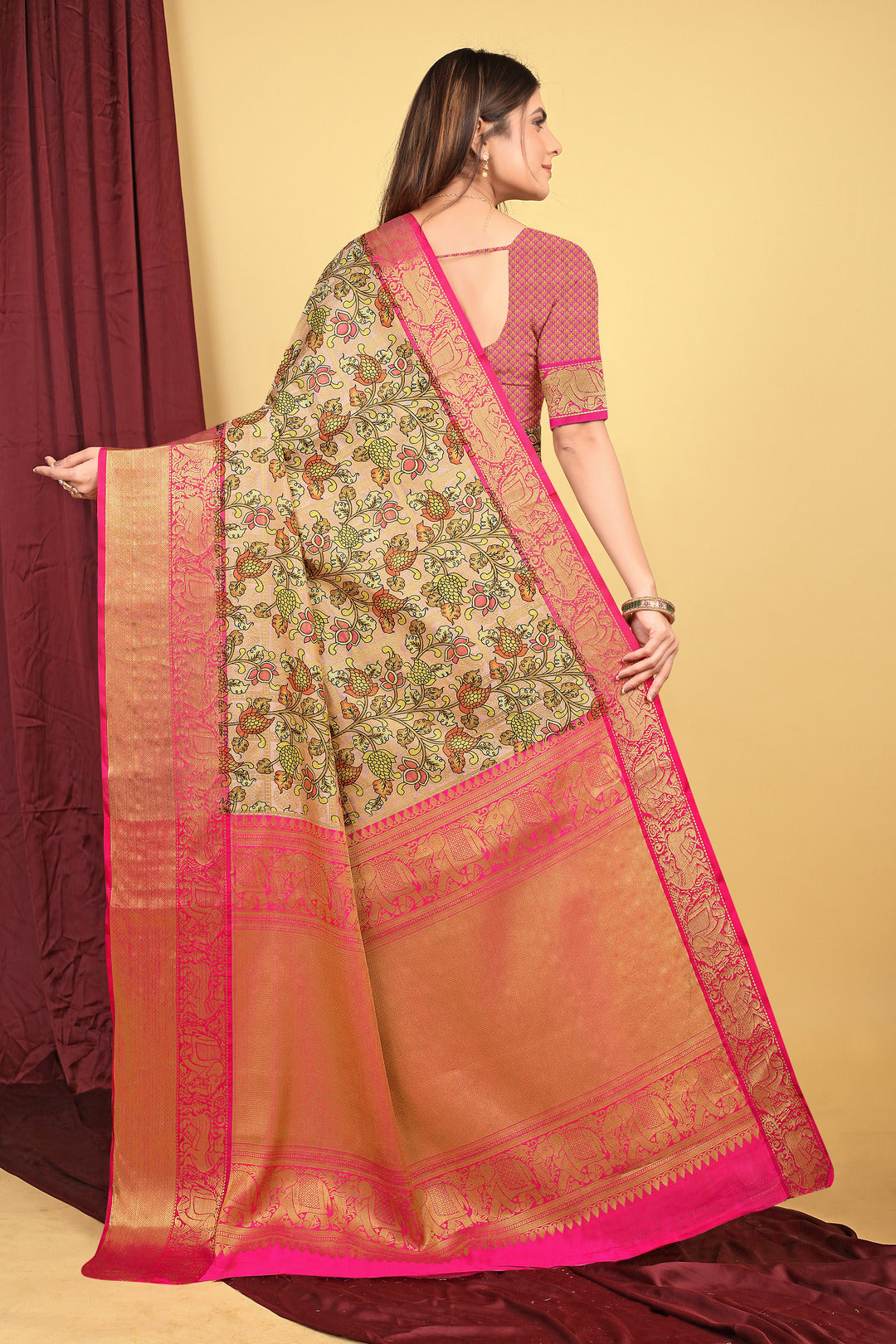 Dhiyona GR Women's Peach Kalamkari Silk Saree