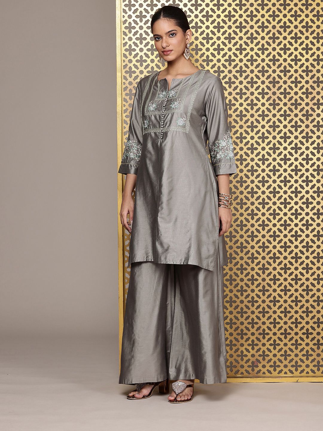 Dhiyona PD Women Yoke Design Thread Work Jashn Kurta and Palazzos with Dupatta