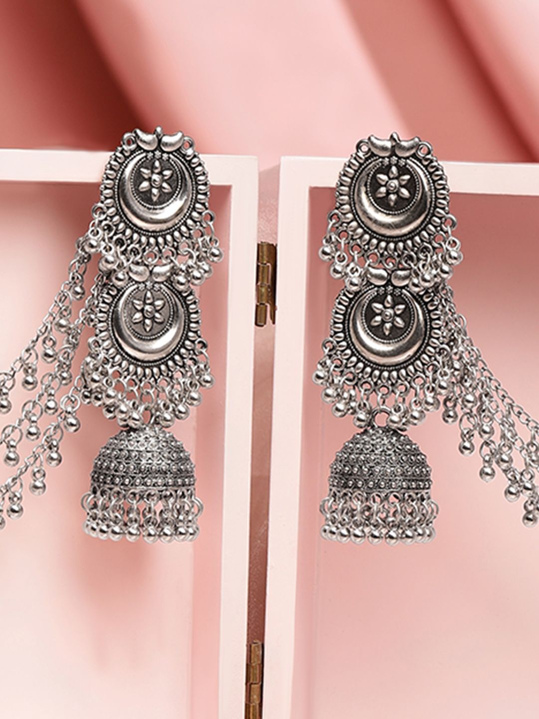 Dhiyona RJ Women's Oxidised Silver Plated Ghumroo Beaded Dome Jhumka with Triple Layer Hair Chain