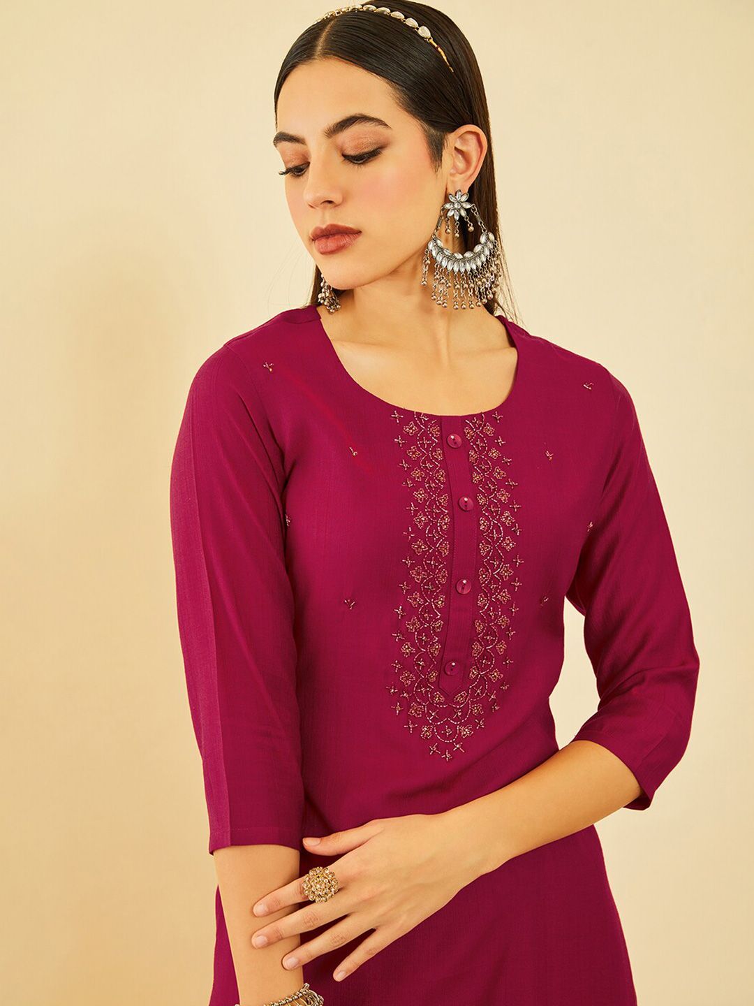 Dhiyona SO Women's Ethnic Motifs Yoke Design Regular Kurta with Trousers