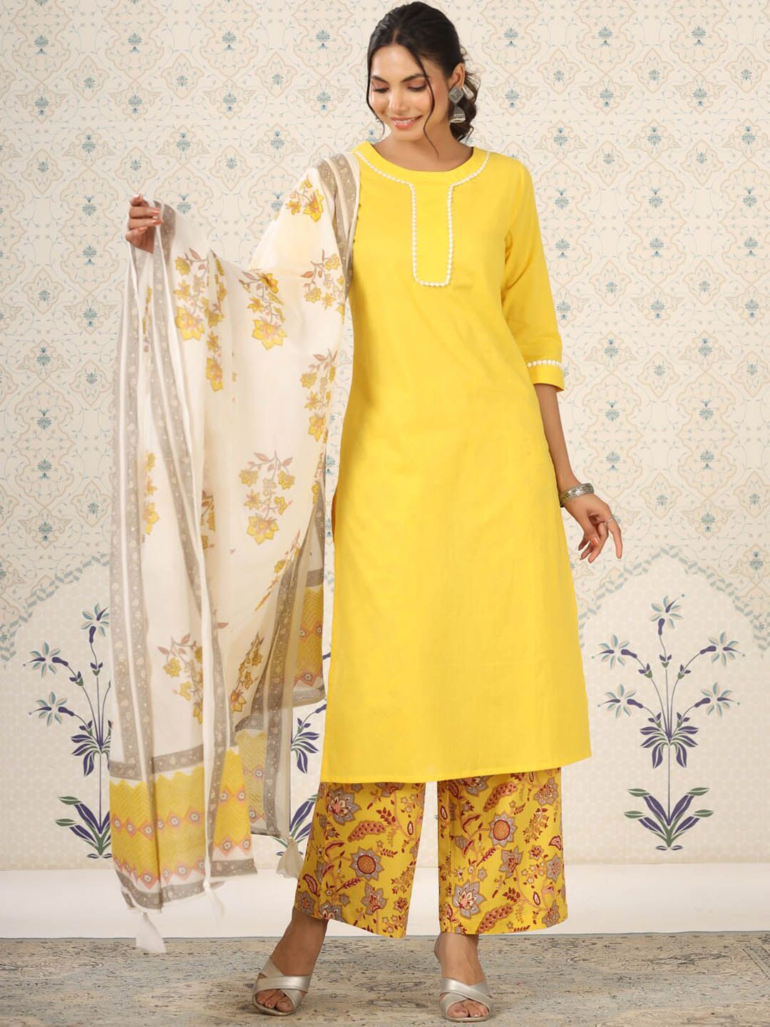 Dhiyona OD Round Neck Floral Regular Thread Work Pure Cotton Kurta Set