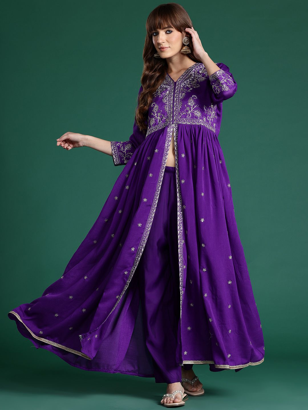 Dhiyona IE Ethnic Motifs Embroidered Empire Kurta with Trousers