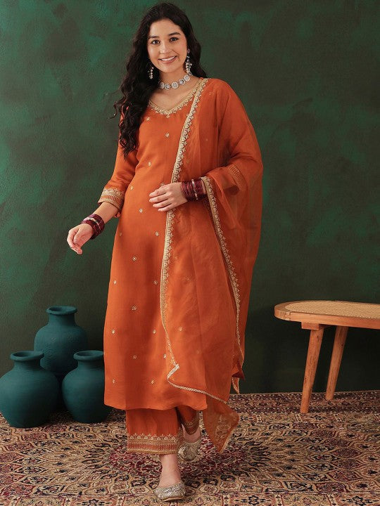 Women's Floral Embroidered Zari Straight Kurta & Trouser With Dupatta
