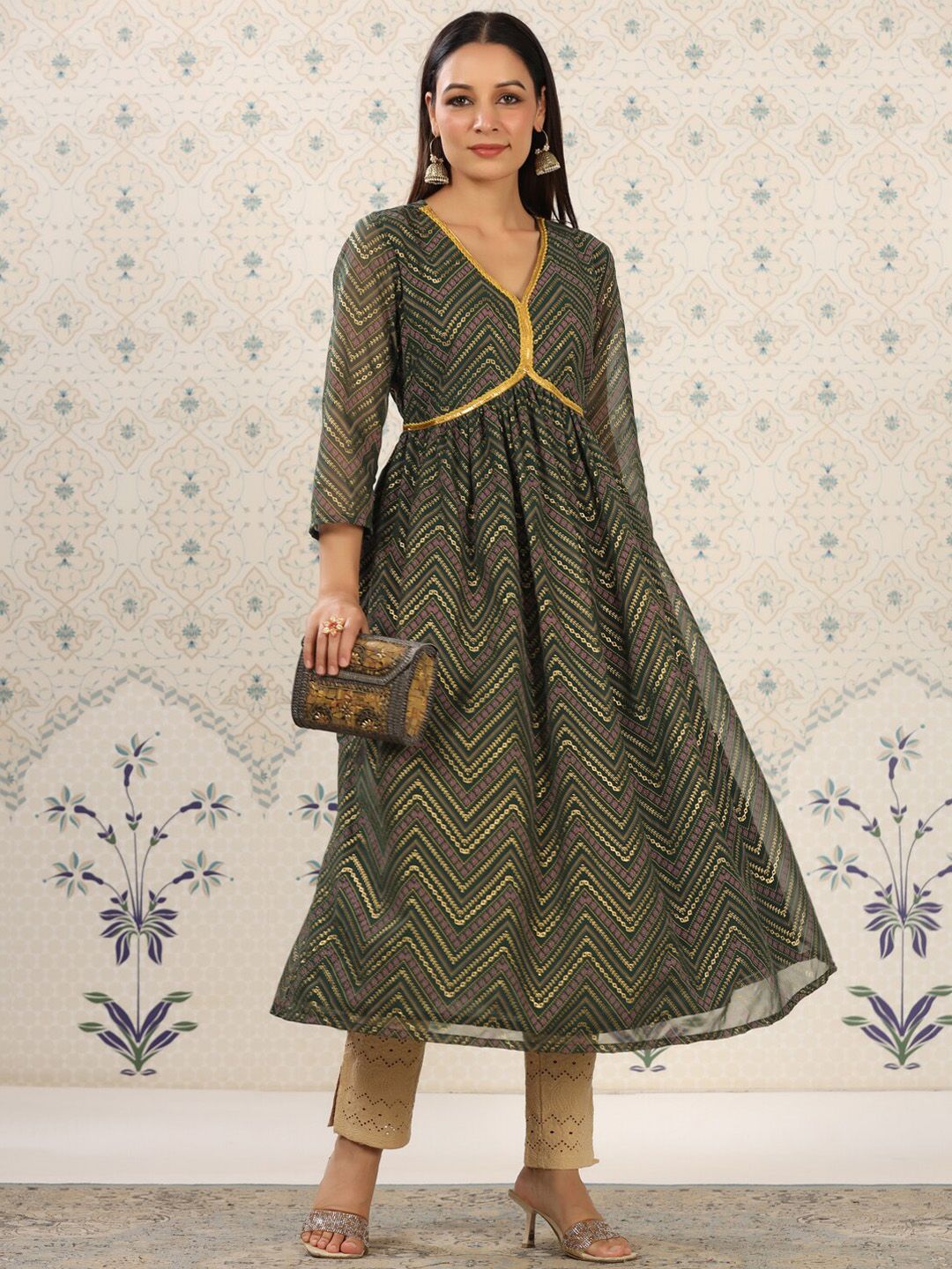 Dhiyona OD Ethnic Motifs Printed V-Neck Thread Work Empire Anarkali Kurta