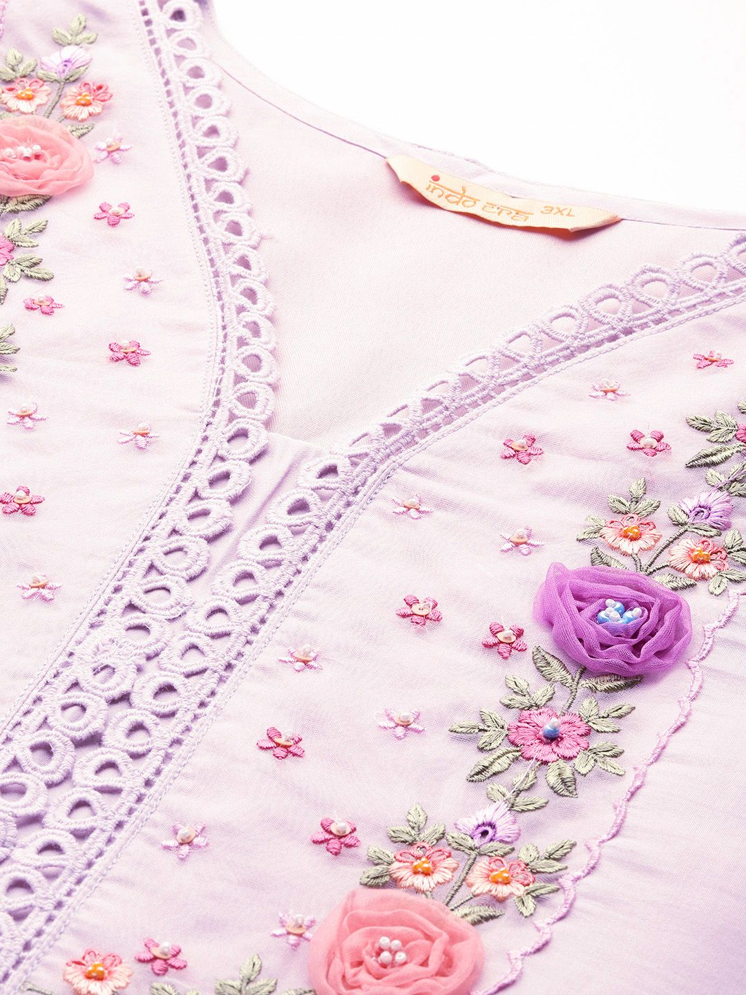 Dhiyona IE Plus Size Floral Embroidered Beads & Stones Kurta with Trousers & With Dupatta