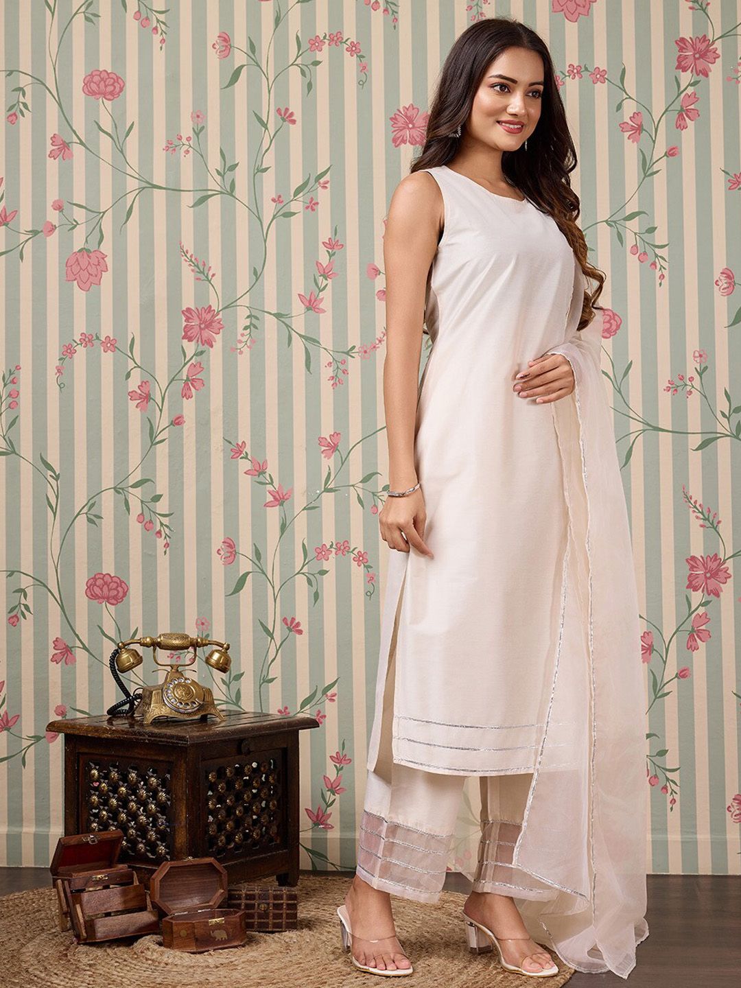Dhiyona OD Regular Kurta with Trousers