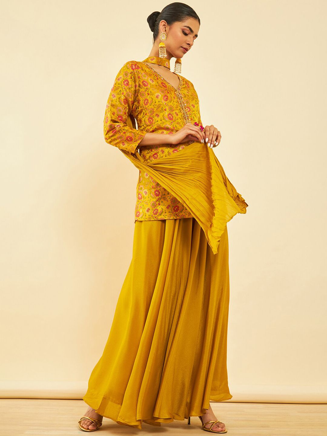 Dhiyona SO Women's Alina Cut Ethnic Motifs Printed Regular Zardozi Kurti with Palazzos & Dupatta