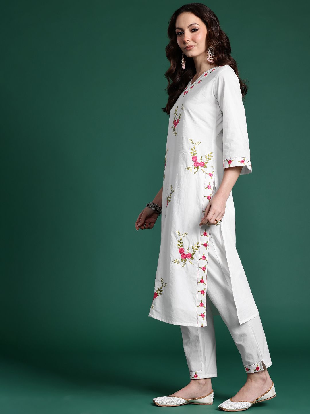 Dhiyona IE Floral Embroidered Pure Cotton Kurta with Trousers & Dupatta