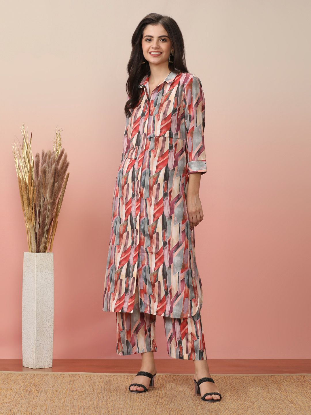 Dhiyona VA Women'sBeige Abstract Printed Shirt Collar Straight Kurta With Trouser