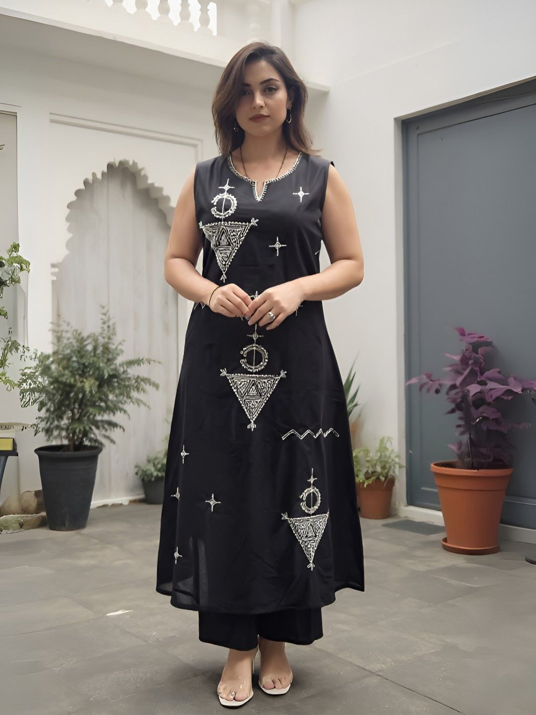 Women Ethnic Motifs Embroidered Cotton A-Line Kurta with Palazzos