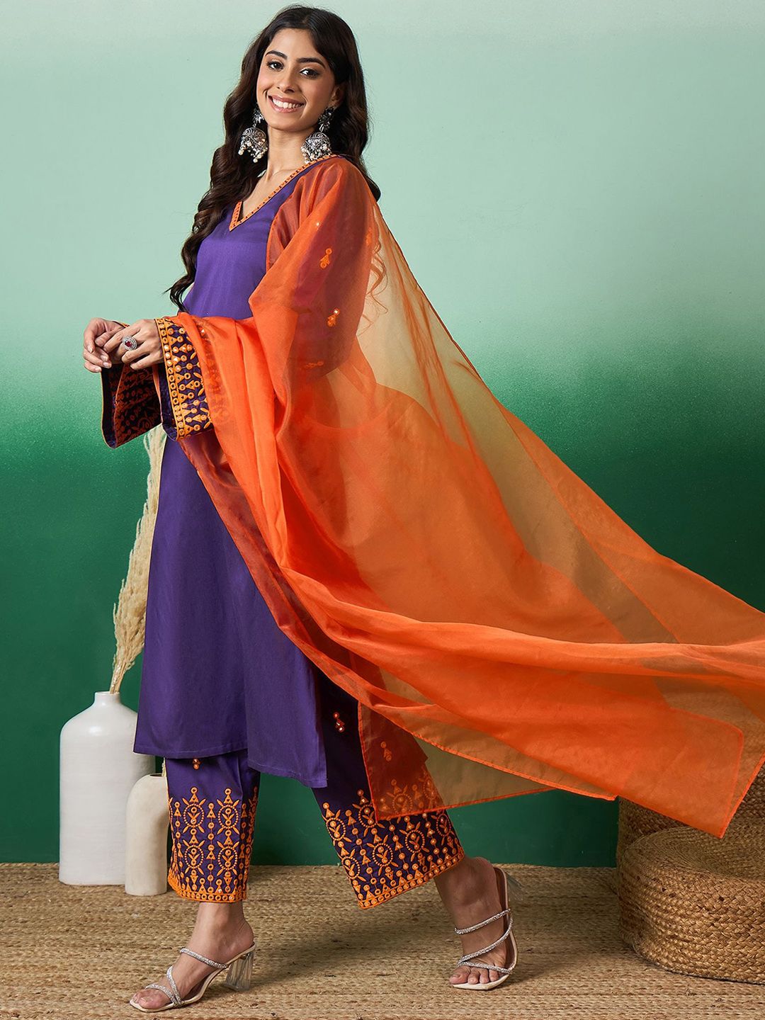 Dhiyona SN Women's Embroidered Striaght Kurta With Pant & Dupatta