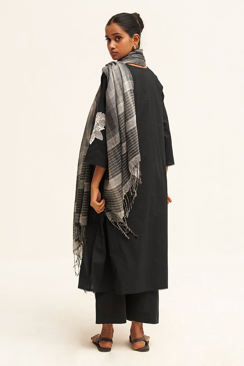 Women's Black Cotton Kurta Set With Pure Linen Woven Dupatta