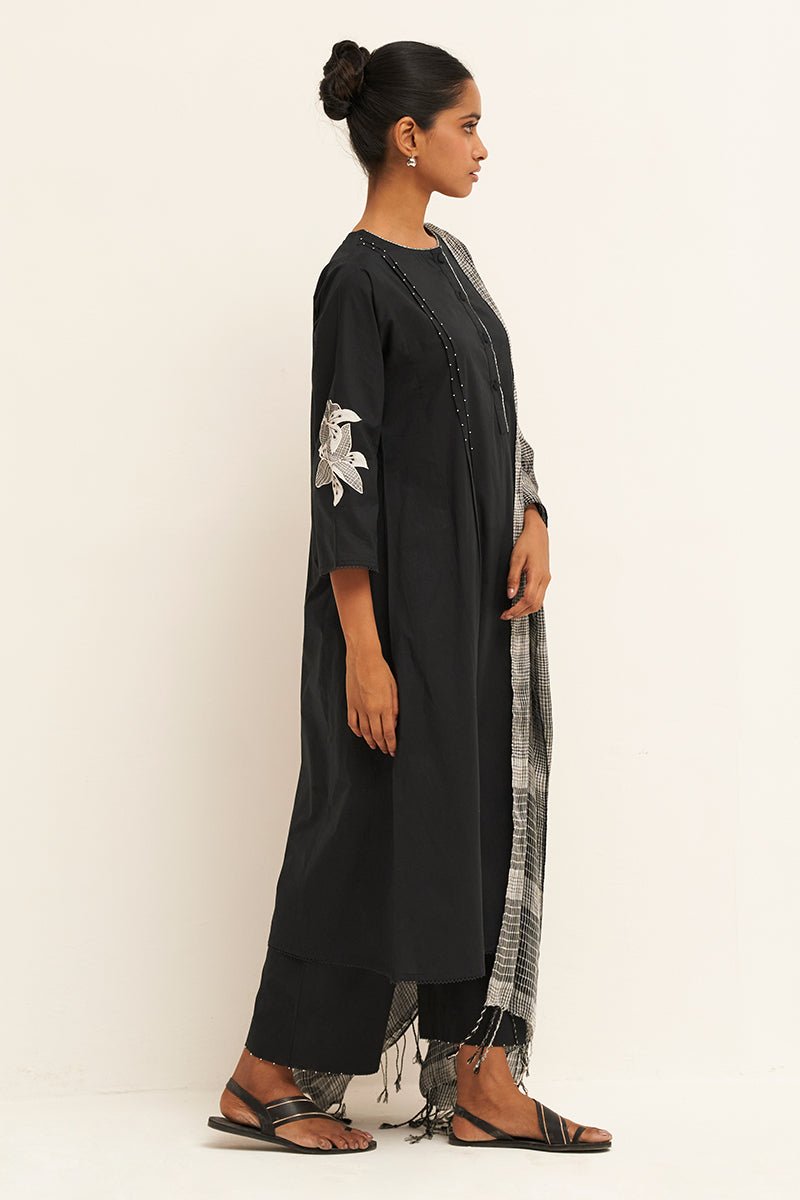 Women's Black Cotton Kurta Set With Pure Linen Woven Dupatta