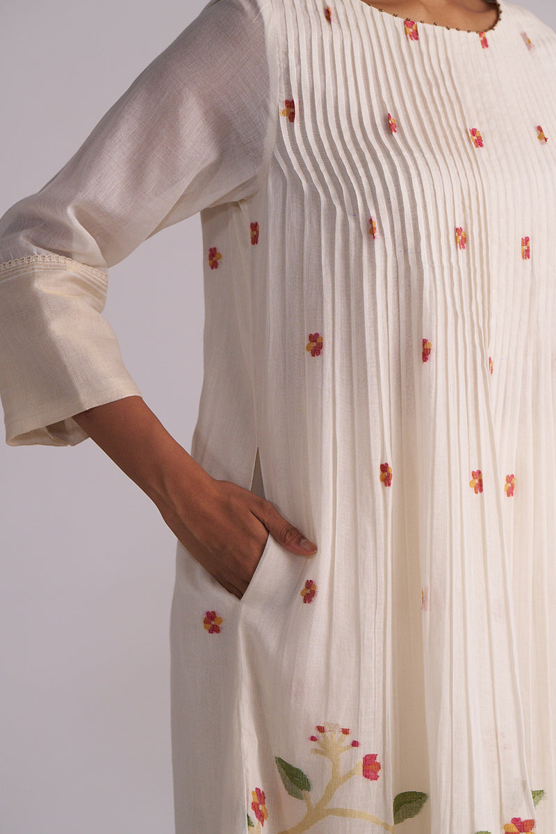 Dhiyona GF Women's Ivory Jamdani Woven Pure Cotton Co-ord Set