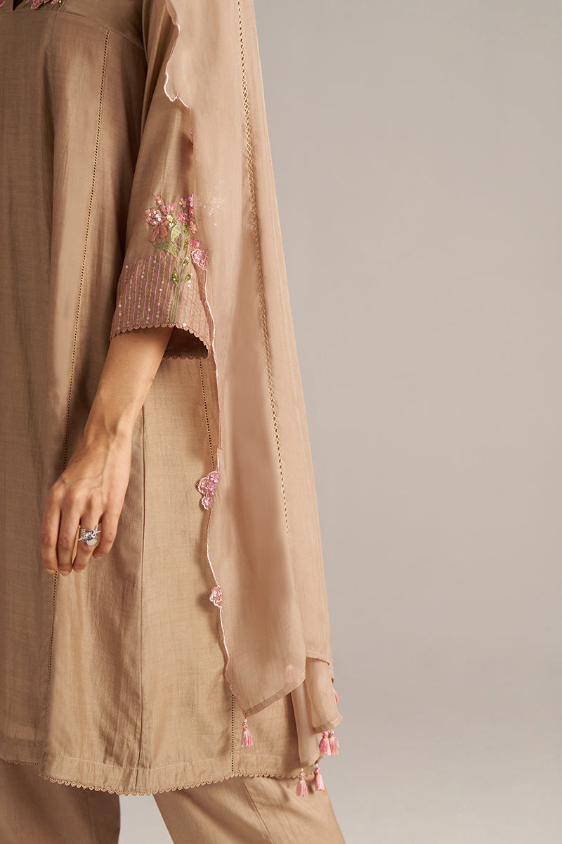 Dhiyona GF Women's Praline Brown Bemberg Silk Festive Kurta Set