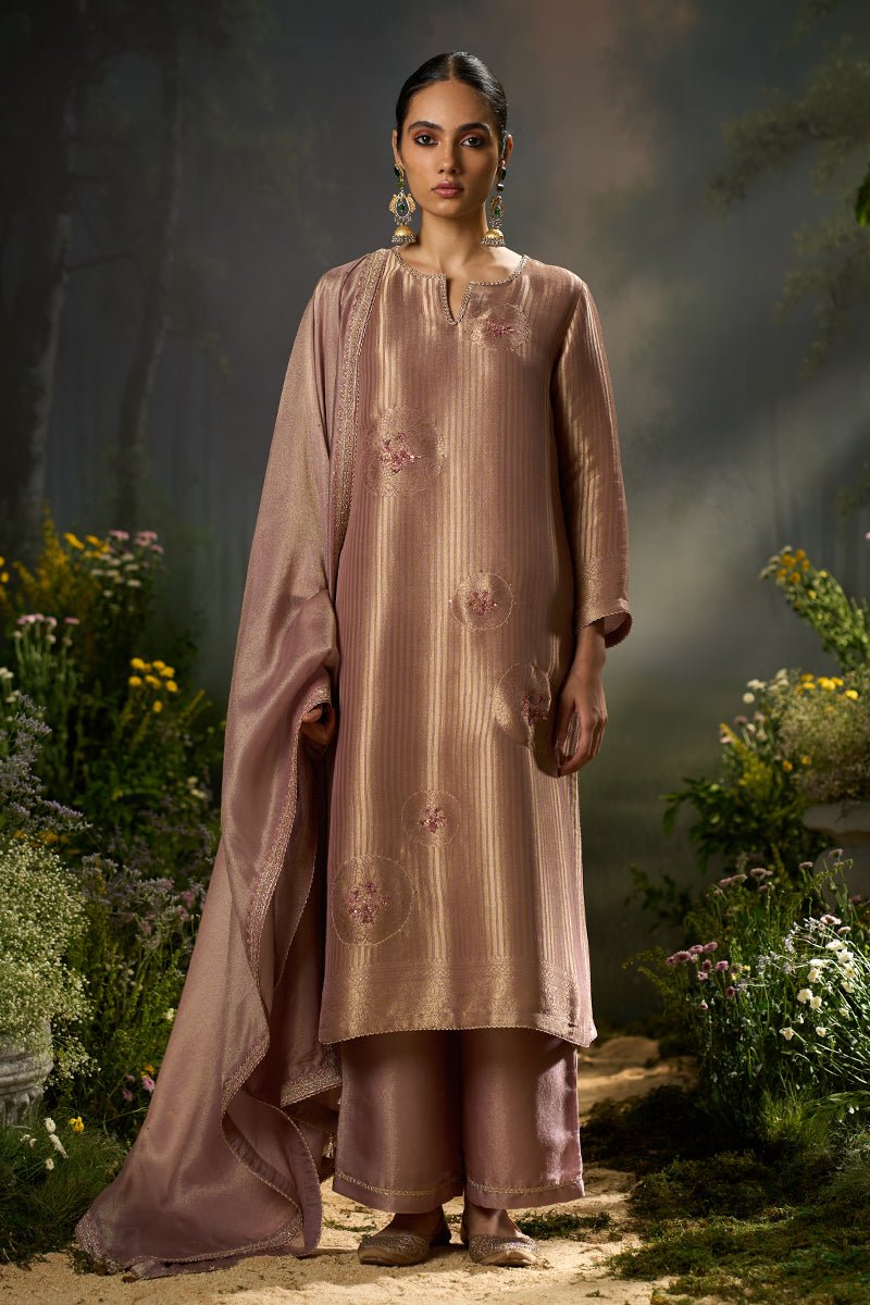 Dhiyona GF burlwood mauve woven festive kurta set