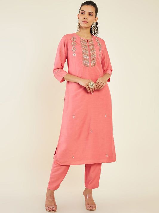 Dhiyona SO Women's Floral Embroidered Beads and Stones Kurta with Trousers