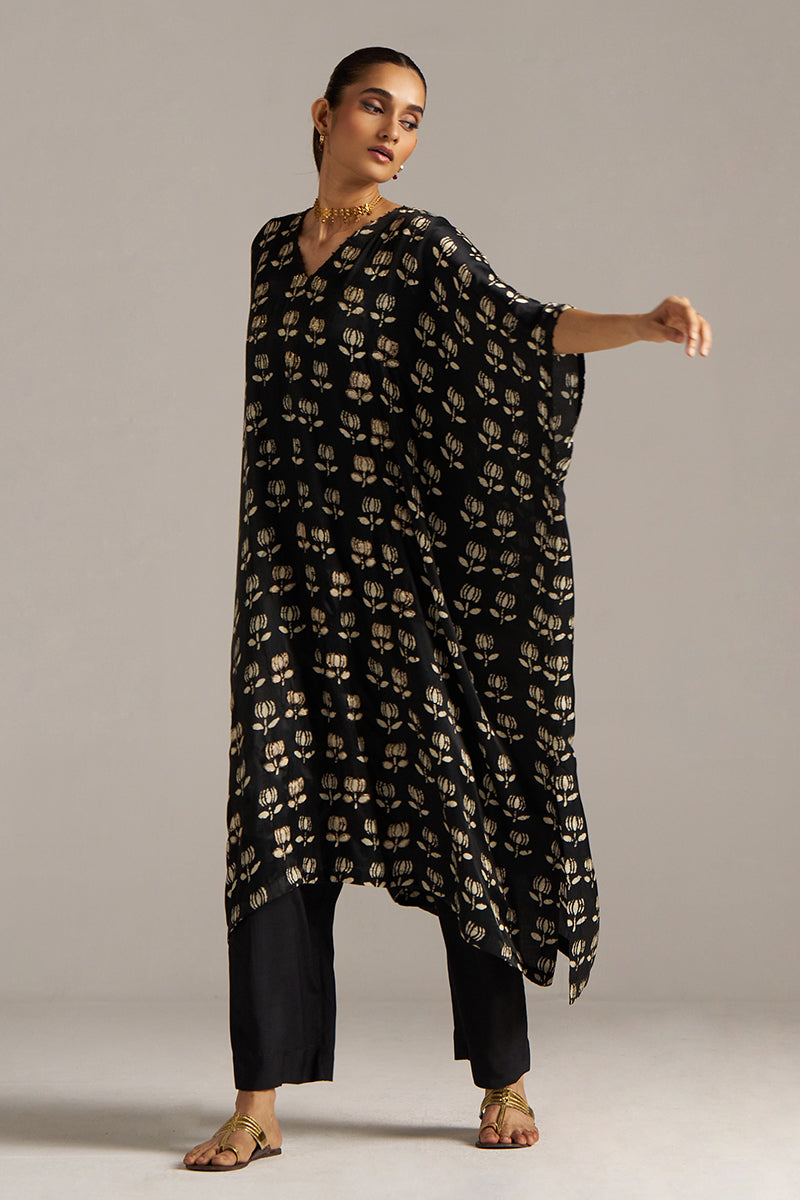 Dhiyona GF Women's Black Lotus Print Gaji Silk Festive Kaftaan Set ( Co-ord Set )