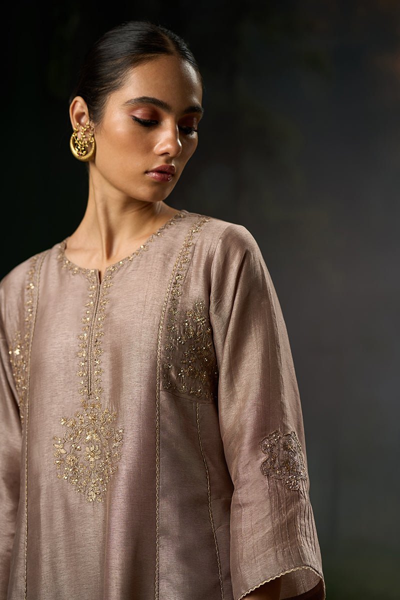 Dhiyona GF sphinx raw silk festive kurta set