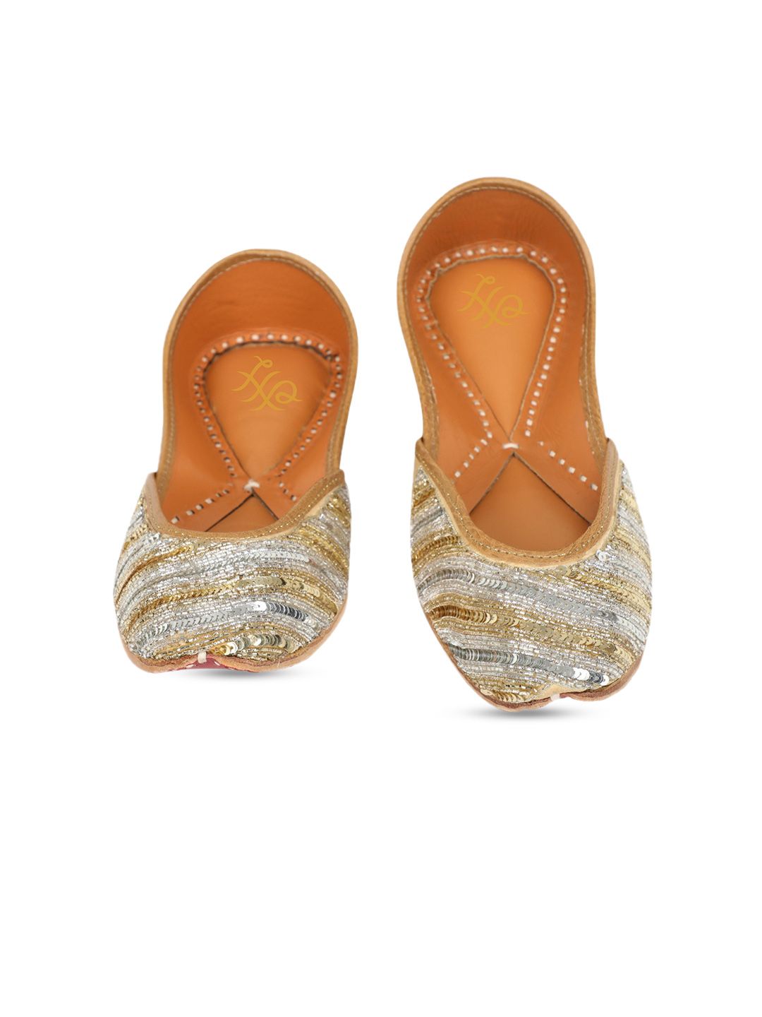 Dhiyona HOP Square Toe Ethnic Embellished Fabric Mojaris