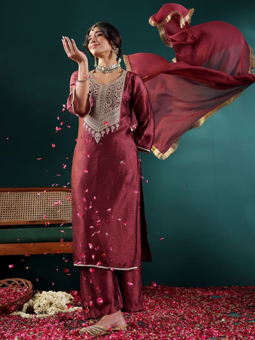 Dhiyona VA Women's Ethnic Motifs Embroidered Regular Thread Work Kurta with Palazzos & With Dupatta