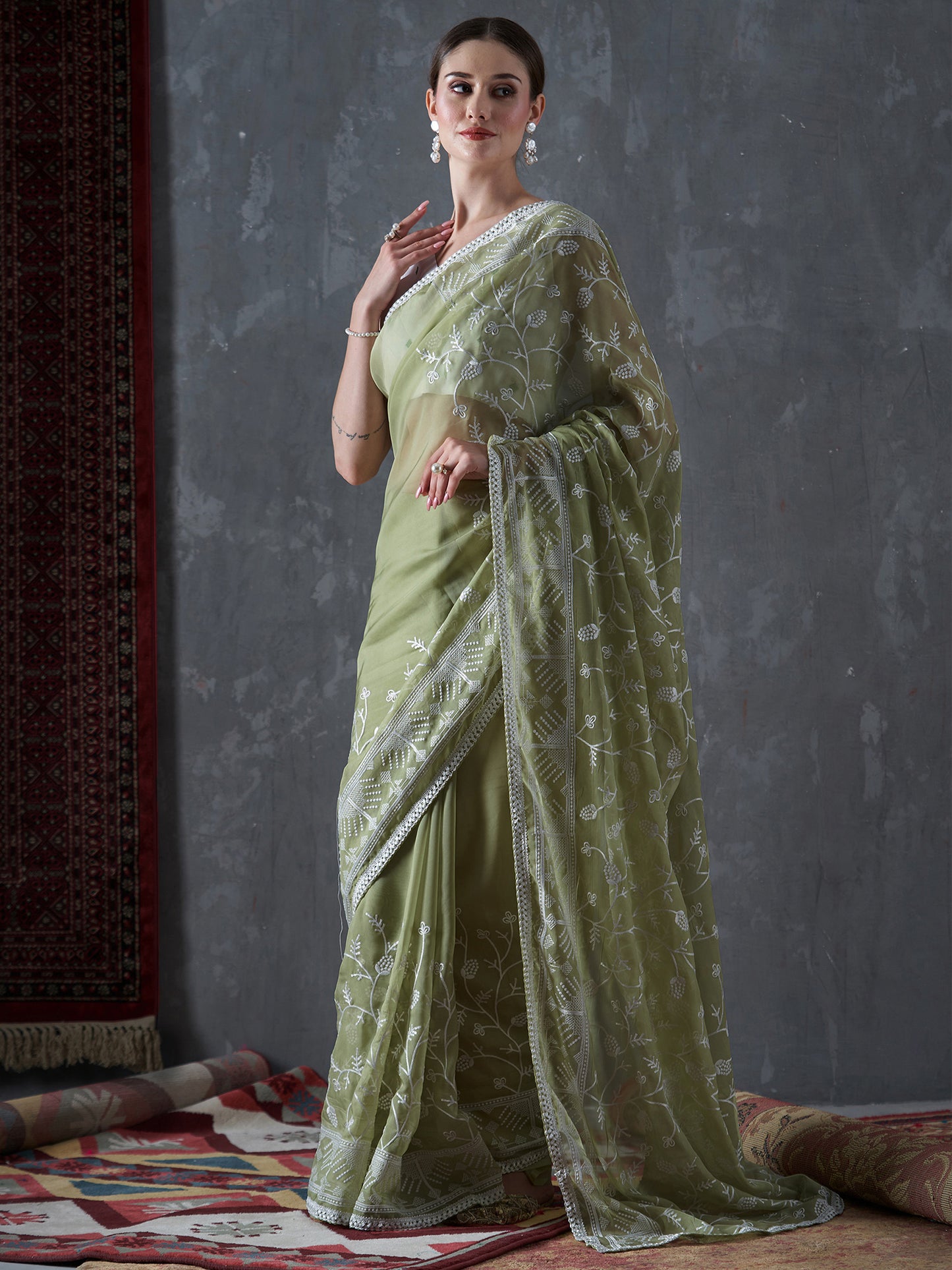 Women's Organza Olive Embellished Designer Saree With Blouse Piece