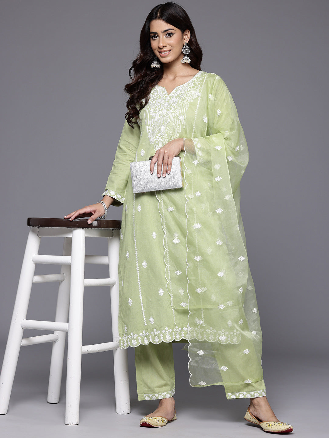 Dhiyona VR Women's Sea Green Round Neck Heavy Thread Embroidered Kurta With Bottom & Dupatta