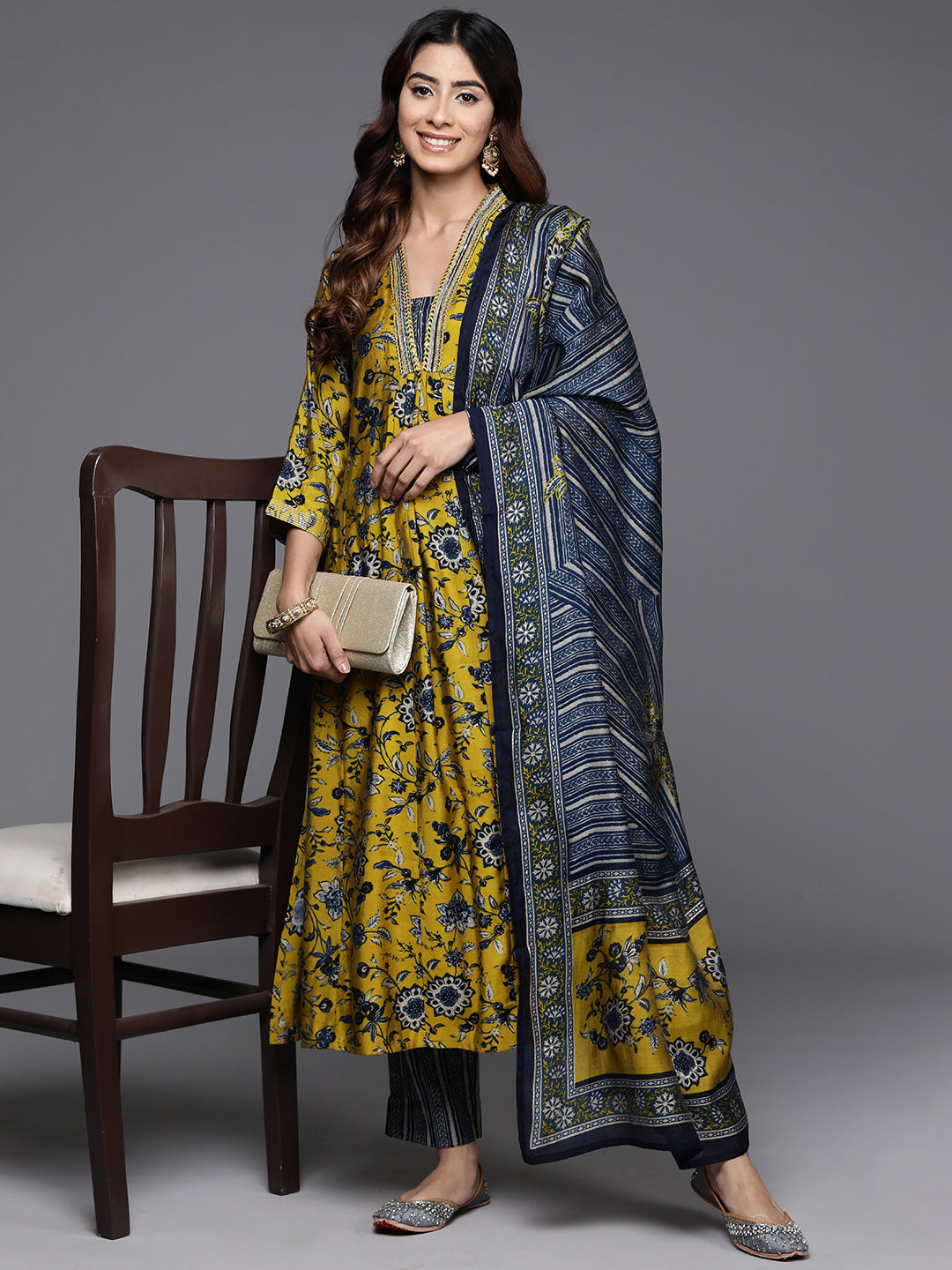 Dhiyona VR Women's Mustard Floral Printed Embellished Kurta With Bottom And Dupatta