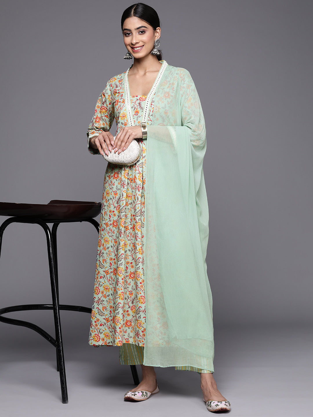 Dhiyona VR Women's Sea Green Floral Printed A-Line Kurta With Three Quarter Sleeves Paired With Printed Bottom And Solid Chiffon Dupatta