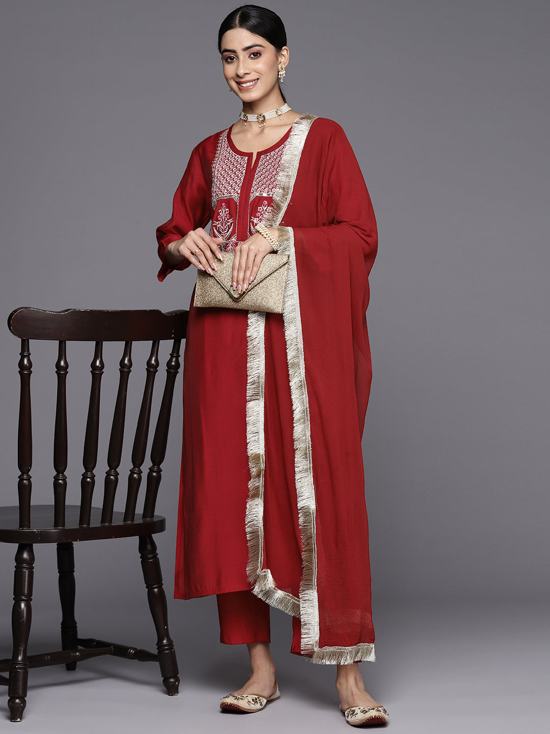 Dhiyona VR Women's Red Three Quarter Sleeve Straight Kurta Set With Dupatta